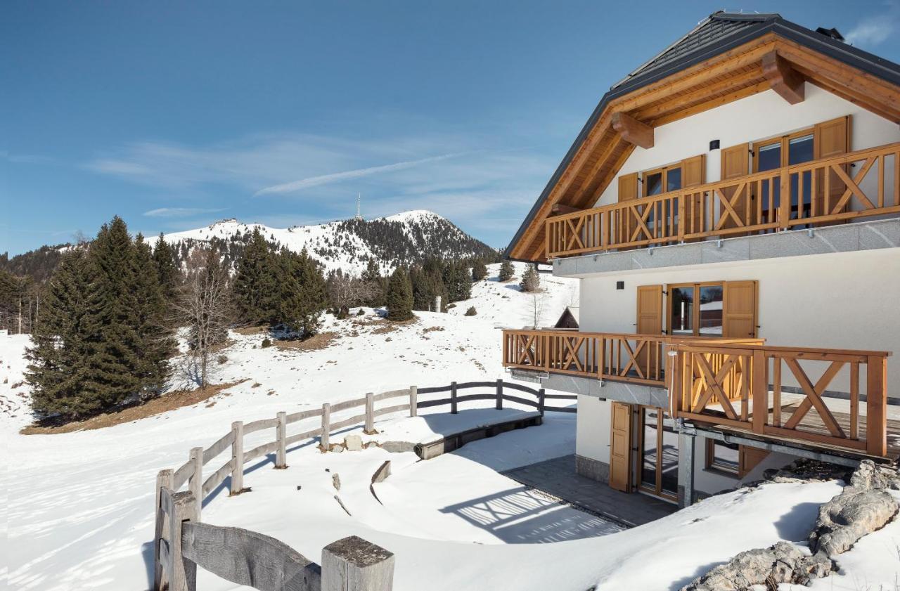 Apartment Jezerca - Krvavec แซเคลียนาโกเรนสเคม ภายนอก รูปภาพ