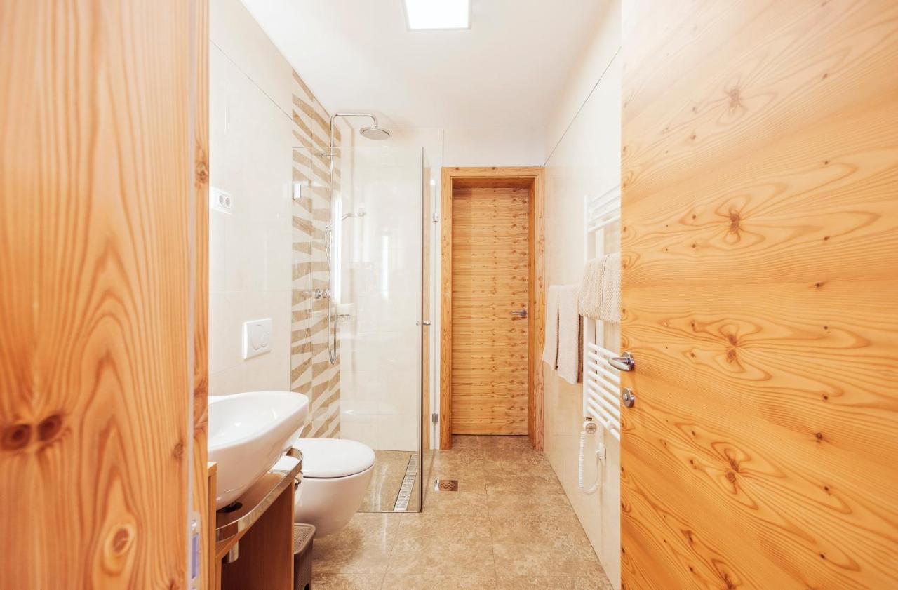 Apartment Jezerca - Krvavec แซเคลียนาโกเรนสเคม ภายนอก รูปภาพ